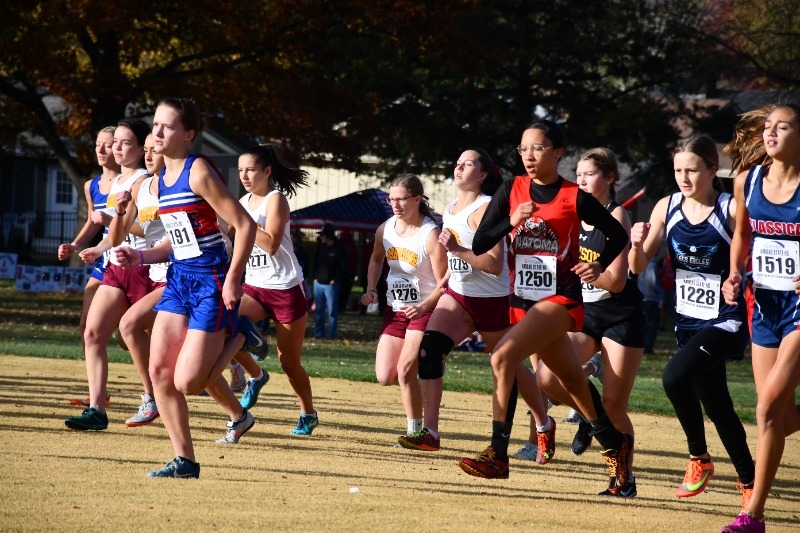 USD 399 - Fast runs to 17th place finish at State CC